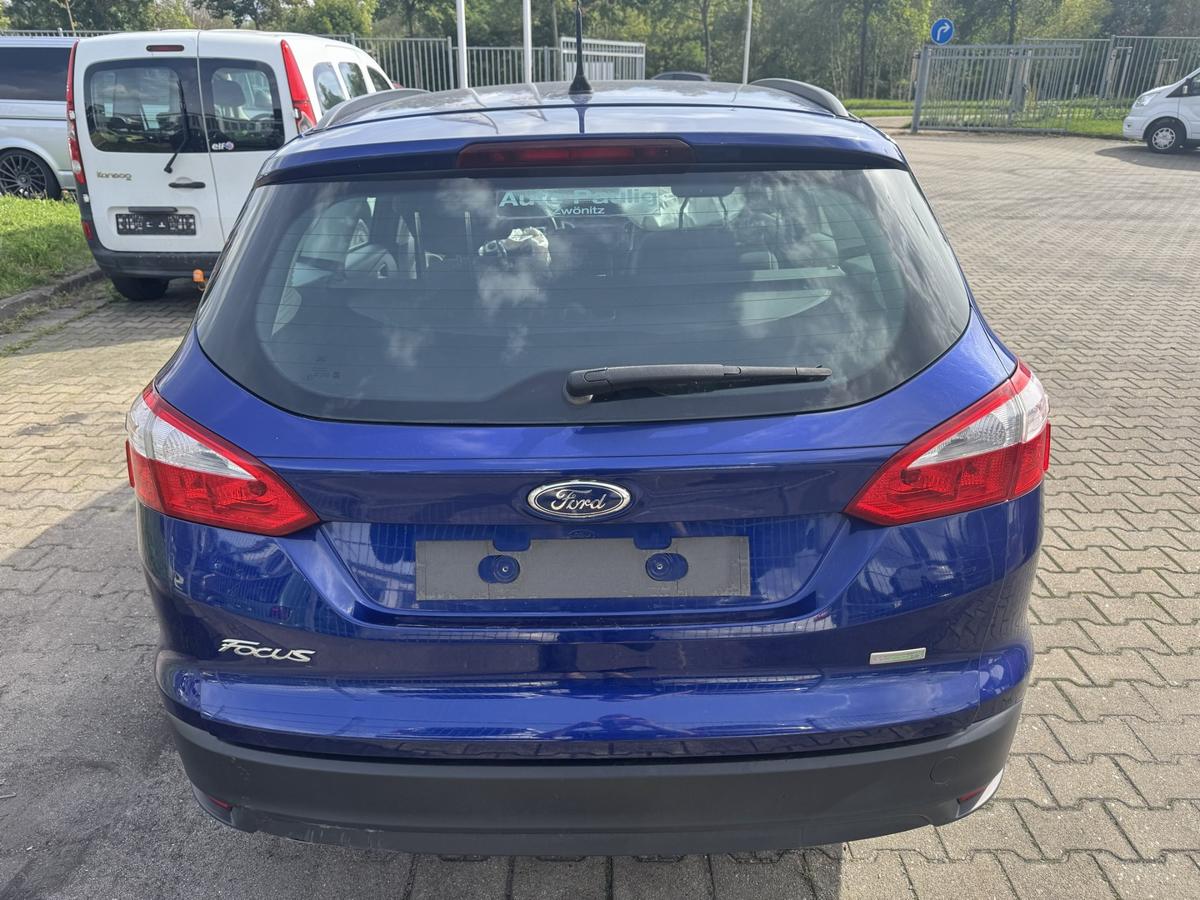Ford Focus 3 original T&uuml;r hinten links Indic Blau Kombi Rohbau Bj.2014